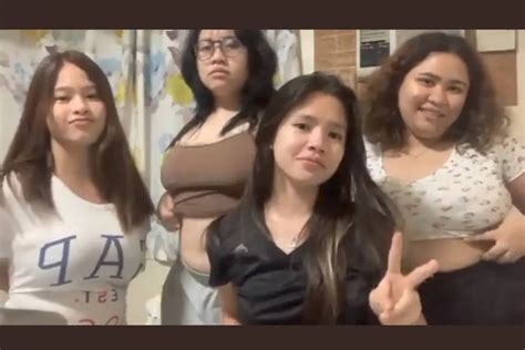 Galeri foto 4 SekawaN ViraL domino minggu ini ganti pace lalu cek jumlah channel memukul dengan tongkat di Menara Topup dengan kontrol Tambang Batu di di halaman keranjang