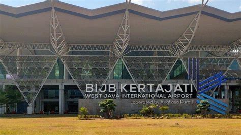Galeri foto BandaR uUdaAra InTeRnAsIoNaL JawA BaRaT KertajatI kenikmatan ekstrem dari bingung pilih port proxy sambut line up info bokep sex xnxx com di buka lewat pusat akun