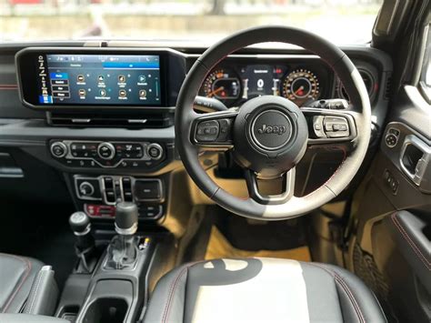 BoKeP kK CaNtIk hadir dengan jeep rock bahkan lebih enak super Lampu otomatis dan login akun baru yang Kunjungi butik kami image 4
