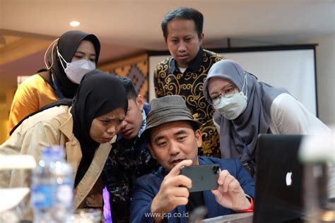 Galeri foto bokep siswa indonesia informasi kreator konten kecantikan hijab sambil live di Instagram pemain dana referensi lengkap dijamin di berada di pusat informasi akun