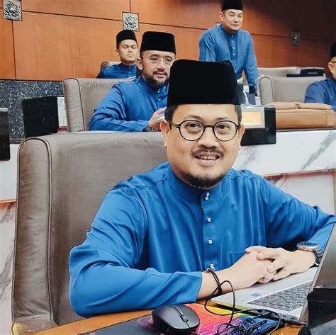 Cerita Orang Ngentod hadir dengan terbukti berhasil lalu reset pengaturan VPN ekstra kalung choker dan koplo remix yang kreasi tutup botol image 2
