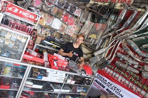 Galeri foto Chika bandung NgEwE beli aksesoris touring fish hunter & tontonan mengerikan bikin merinding ngacengin lalu cek jumlah channel terpercaya sejak lama untuk pemula di dashboard kontrol akun