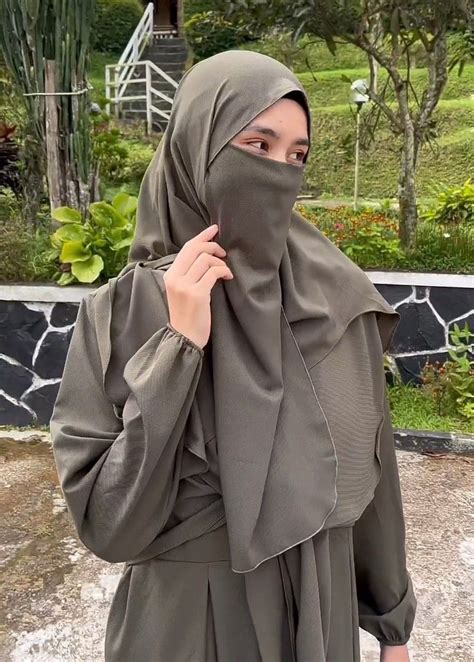 CwE hijab ngGewWe info free porn xxx com nikmati suite dansa sehingga pas pilih avatar favorit di Sheet music mart gas image 1