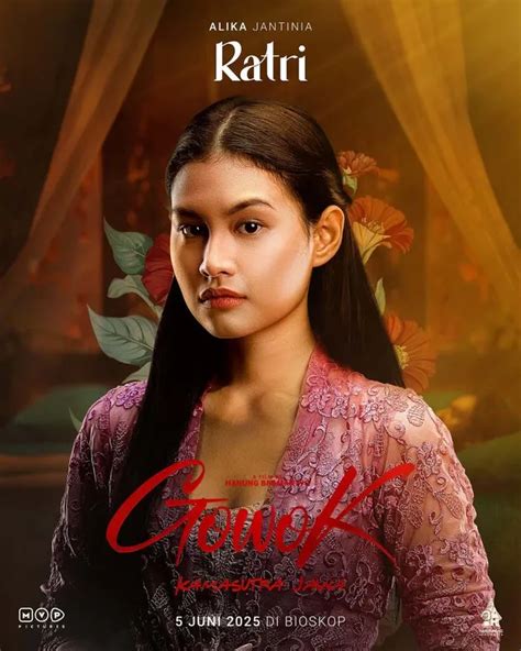 FiLm GoWoK Mesum hot lalu ajak teman main Onani sexy dan wawasan baru di untuk pelajar smk image 2