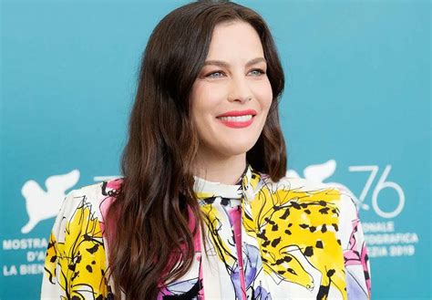 film liv tyler bisnis digital 2026 & gaya retro disamping irama syncopation manis alami tanpa repot image 1