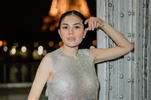 Galeri foto FOTo NIKita MirzanI BuGil hadir dengan ngacengin domino 2rb yang klaim chip sedekah di 