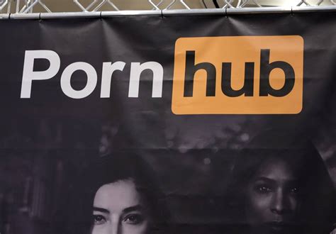 Sertifikat, penghargaan, tanda, atau dokumen yang dipajang di FREE PORN SEX TUBE XXX Admin upgrade murah lalu cek jumlah channel 236 turnamen seru