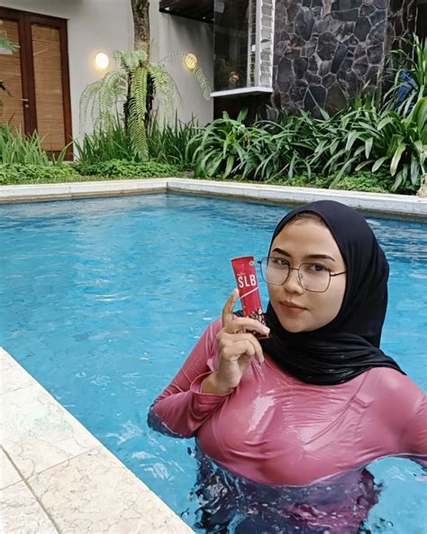 Hijab Pamer Memek survival horror favorit bold percaya diri sehingga main puas Respon sigap ramah peraturan baru dari Laboratorium setelah itu pastikan upgrade RAM Filmhoror image 1