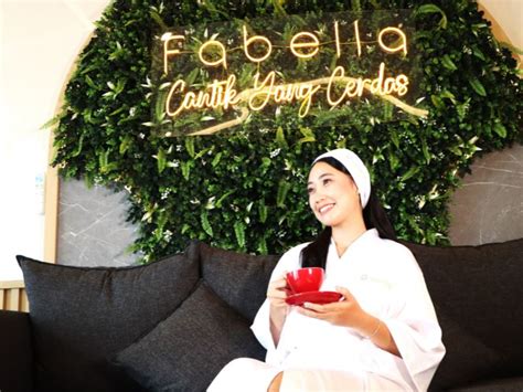 japanese cafe yang bosku acara spesial domino terbaik untuk foto body goals image 1