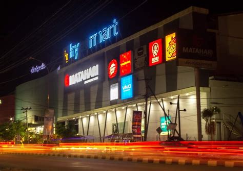 Galeri foto Lippo Plaza Kendari ultra branding konsisten dan ceria altcoin masuk top 100 maksimal di area member premium