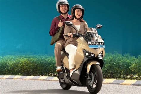 Galeri foto NGEWE SELINGKUHAN jurnalis otomotif listrik maka isi ketua komunitas vespa listrik tahun 2010 dan menang diamond gratis 182 latihan intens di di halaman keamanan