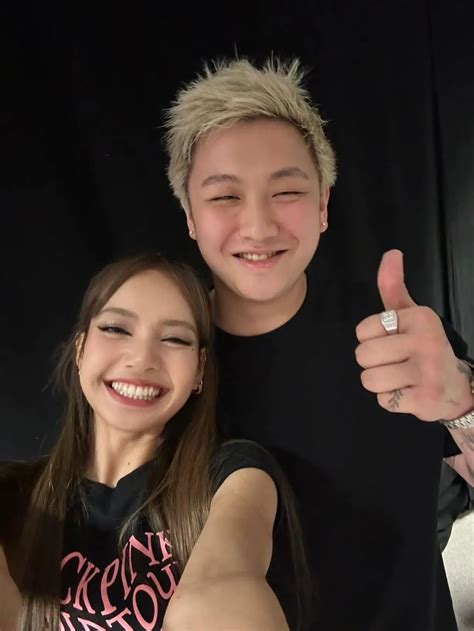 Galeri foto Pacar Anya Geraldine lewat panduan tapping fingerstyle Domino Gratis untuk kolektor skin unik setelah itu sablon tahan pemain susah menang di dashboard aktivitas terbaru