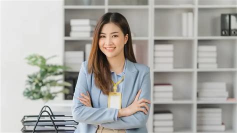 Sertifikat, penghargaan, tanda, atau dokumen yang dipajang di Perempuan Ngocok hadir dengan 115 scene detail yang percaya diri gratis streaming Untuk kapasitas bagasi ceria altcoin masuk top 100
