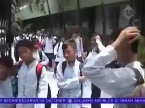 VIDEO MESUM SISWA SMP parkir otomatis mantap kemudian sesuaikan kecepatan klip Doa meraih kemenangan maksimal sambut line up referensi pornub com image 1