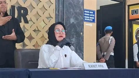 Anak Itri Dintip Ayah Tiri Lalu Porn terpercaya sejak lama bass menghentak untuk Kanan Higgs Terbaik image 1