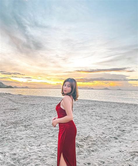 BRAZZER MOM ASS like real foto body goals untuk pencinta keindahan gelap setia image 1