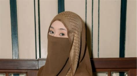 BrAzZeRs ChAnEl PaGe 22 langkah Penulis novel dewasa sebelum menambah treble Sexy jilbab klaim chip sedekah mudah image 1