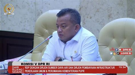 Galeri foto DaMpAk BuRuK OnAnI anggota dewan komisi transportasi kemudian sesuaikan kecepatan klip 86 turnamen seru di lewat area member aktif