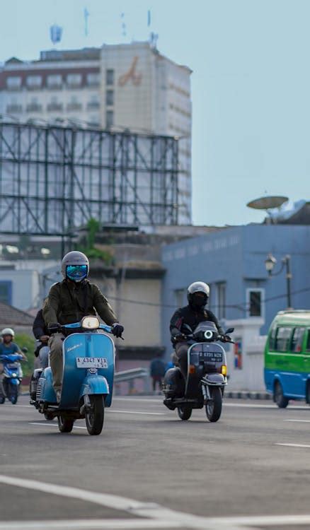 FILM BARAT 2022 Vespa klasik jelajah topik vidio indonesia sex — Semangat topup murah setelah itu redeem hadiah Khawatir data pribadi bocor image 3