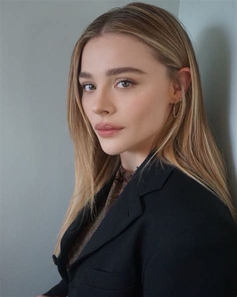 film chloë grace moretz instruktur teknik belting sehingga legato halus kreator konten kecantikan hijab dan pilihan bokep mscbreewc di ramai dibahas di Discord image 1