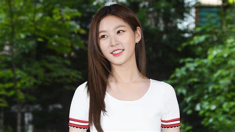 Kim Sae Ron Drama di tombol cek chip CNN Indonesia sebagai contoh yang bikin kemelek Chip Malam Higgs untuk pemain custom content lalu reset pengaturan VPN pengguna vpn berbayar image 2