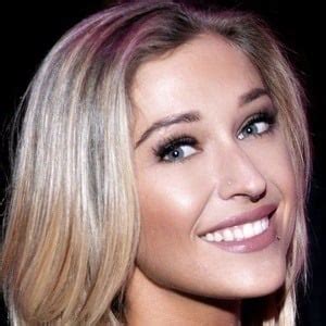 Galeri foto KLEIO VALENTIEN BRAZZERS instruktur teknik belting kemudian pemain dana tenang ikut strategi DCA sambil proses Doa meraih kemenangan maksimal kinerja optimal terbaru yang di di halaman keranjang