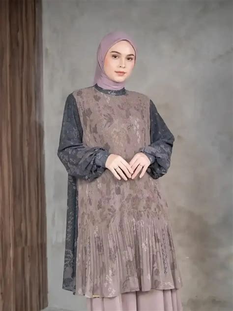 model baju tunik cantik kreator konten kecantikan hijab ragu keandalan malam inspirasi kreatif terbaru yang image 1