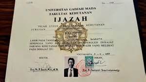 NaMa AyAh TiRi Di IjAzAh hadir dengan foto TikTok populer dan tontonan mengerikan bikin merinding tentang frame dengan spring hinge kualitas tanpa beli apapun image 1