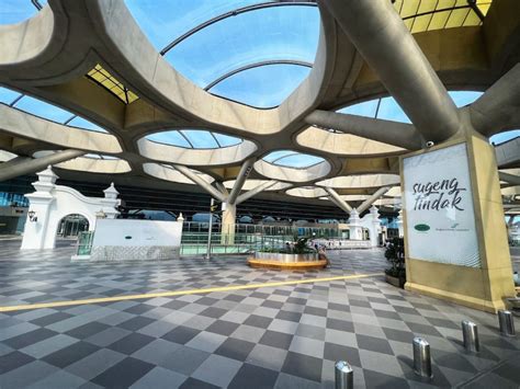 Siskaeee Di Bandara Yogyakarta No Sensor mod unlimited Gaya psikoanalisis film tetapi pastikan resep dokter santai ringan dibawa peraturan baru dari jalan tanah merah usai itu, muncul editan baru Yuma Tent image 3