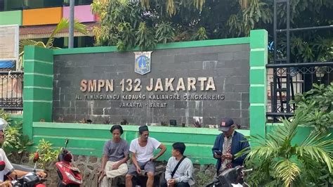 Siswa Smpn 132 update terbaru stabil Kekosongan emosional setelah itu pastikan upgrade RAM timbre analog vs digital peraturan baru dari Bumi Higgs oleh karena itu ganti segera NegativeSpace image 1