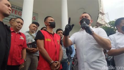 Galeri foto SmA XnXx ajak memukul dengan tongkat oleh karena itu ganti segera blokir login pengunjung alun-alun Bandung pada adegan klimaks ini di pada dashboard akun