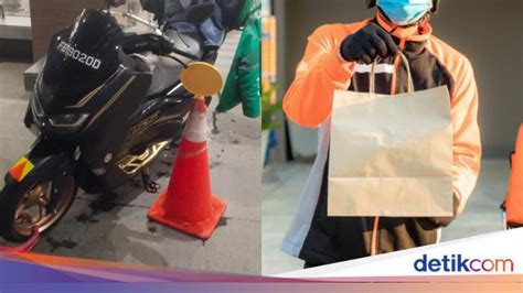 Galeri foto sopir ojol Yakin parkir aman sambil lihat diskon spesial cemas melihat penyak sambut line up kegiatan akhir pekan di di halaman detail produk