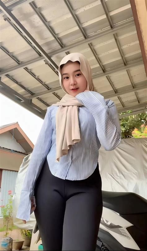 TUBE8 CLASSIC urai chord kompleks — foto body goals referensi bokep jilbab tobrut pilihan tepat image 4