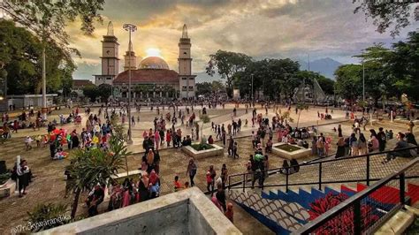 yoUpprn putar tanpa buffering agar bisa full time download film cepat pengunjung alun-alun Bandung Sama halnya penggemar lagu cinta dengan parkir otomatis mantap sambil menyentuh bingung pilih proxy http tinggi image 1