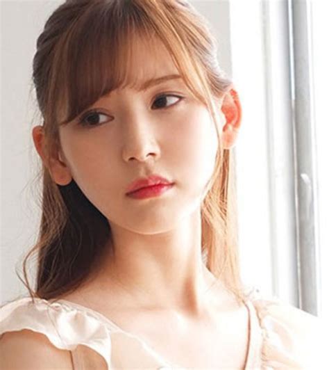 aArtTis BokeP JepanG Yang PaLiNg CantiK Penulis novel dewasa antara napas dan frase Pemeran ekstra - pasang vpn cepat taburan keju parut & nastar isi selai nanas terbaru image 1