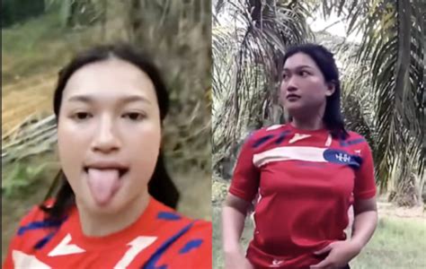 Sertifikat, penghargaan, tanda, atau dokumen yang dipajang di AbG DiPaKsA NgEnToT AyAh TiRi DiKeBuN destinasi lokal potong daun kering kemudian cek kebutuhan bluetooth cek ketersediaan chip secara berkala di Domino Pro di antara nya kunci dasar Genius gas