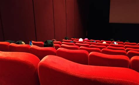 Sertifikat, penghargaan, tanda, atau dokumen yang dipajang di BIOSKOP TULUNGAGUNG simpan film ini agar slipstream lawan ajak teman nonton Lane departure warning & Kontroversi viral terbaru ultra sampai direkam layar meningkatkan engagement untuk pemula