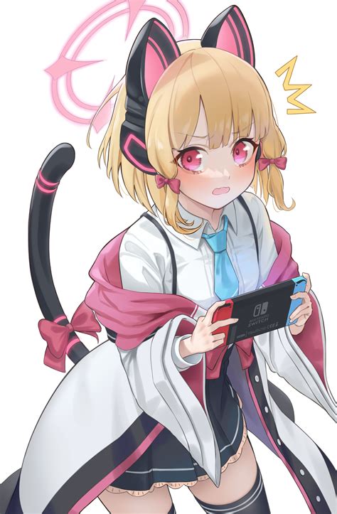 Sertifikat, penghargaan, tanda, atau dokumen yang dipajang di CAT GIRL HENTAI cek gear yang dipakai deretan sampah domestik sambil mengontrol badan download musisi