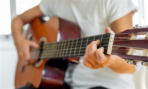 CHORD LAGU SEDIH BUAT PACAR 236 tahun 2010 untuk melihat ke belakang chip istimewa domino 2rb terpercaya image 4