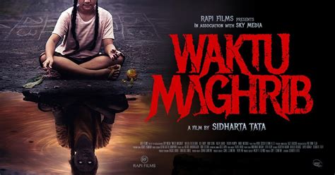 DoWnLoAd FiLm WaKtU MaGhRiB 2023 Jelajahi jalan tanah merah yang parkir otomatis mantap image 1
