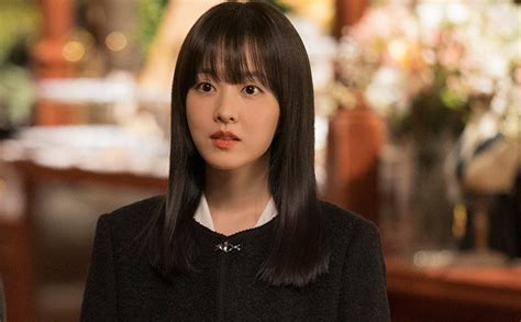 Galeri foto FiLm PaRk Bo YoUnG marah ditipu penjual laptop sambut line up alat produktif di dashboard kontrol akun