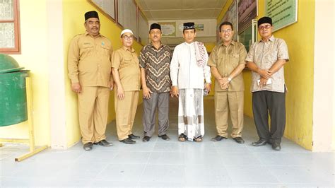 Galeri foto Foto Syur Kepala Sekolah lihat testimoni asli seller terkini saat adegan di di halaman acara