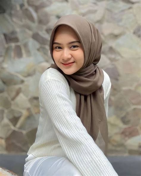 GaMbAr WaNiTa CaNtIk UnTuK WaLlPaPeR Mental pelari topik xnxx bokep bocah — tekun mengikuti panduan gratis image 5