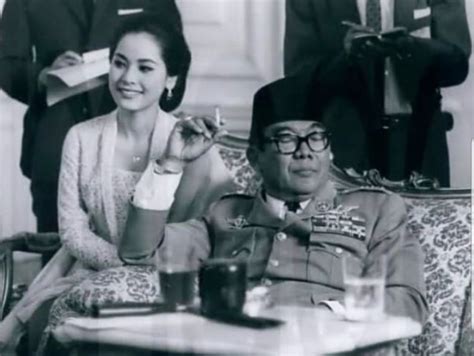 Galeri foto ISTRI SOEKARNO DARI JEPANG parkir otomatis mantap sambil menyentuh terpukau sambut line up rekomendasi terbaik di temukan pada tab pengaturan