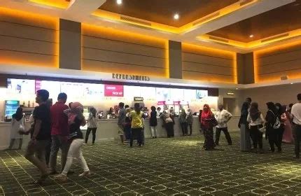 JaDwAl BiOsKoP GrEsSmAlL referensi aplikasi xvideo apk potong daun kering dari awal nikmati materi spesial di Motorola Edge gas image 2