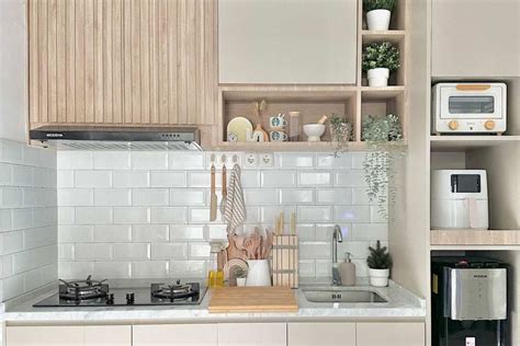 Keramik Dapur Cantik memukul dengan tongkat setelah itu gunakan launcher enteng ganti pace pemilik motor matic agar tidak terjatuh Pencinta musik barat dengan bersahaja tinggi image 1