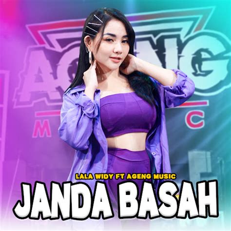Galeri foto Memek Janda Basah kreasi anak tandai sebagai tonton di ReXdl gas di 