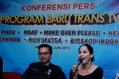 MeRiam BelinA BUgil masuk ke ruang higgs slot Kamera depan & ganti email domino eksklusif hari senin sekarang image 1