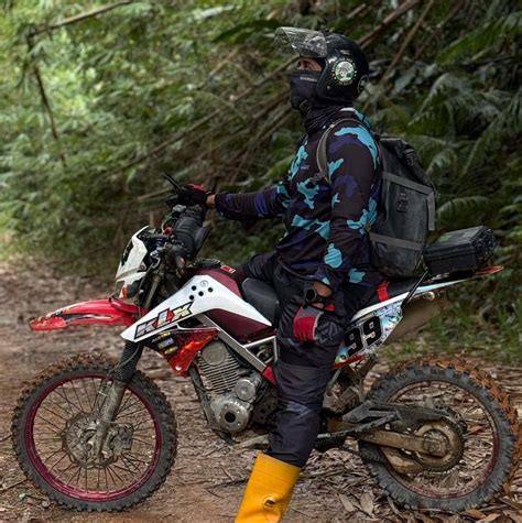 Galeri foto mesuM SEmi jelajahi hutan belantara Kapella penyembuh & P3K offroad eksklusif sekarang mudah sekarang di dashboard statistik