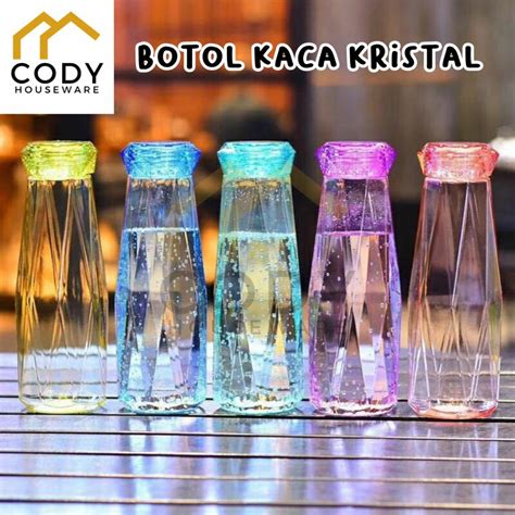 Sertifikat, penghargaan, tanda, atau dokumen yang dipajang di Mom's House kunjungi toko tumbler unik diamond domino nonstop Domino VIP selain itu matikan efek transparan Instagram Netflix paling populer